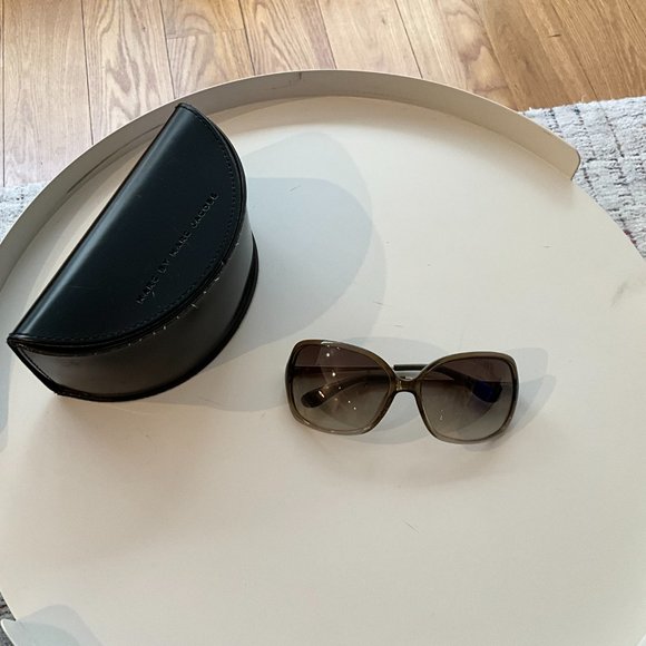 Marc Jacobs sunglasses main image 5